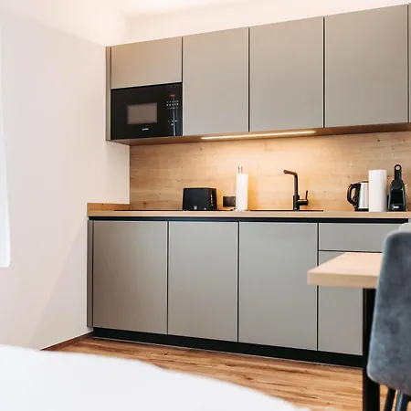 Bright & Modern In Haselstauden Appartement