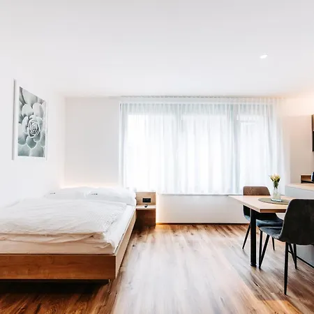 Bright & Modern In Haselstauden דירה